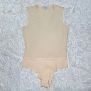 S'edge Cream Ribbed‎ V Neck Sleeveless Bodysuit Women's Size M